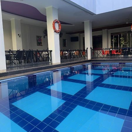 Pacific Hotel Ambon Exterior photo